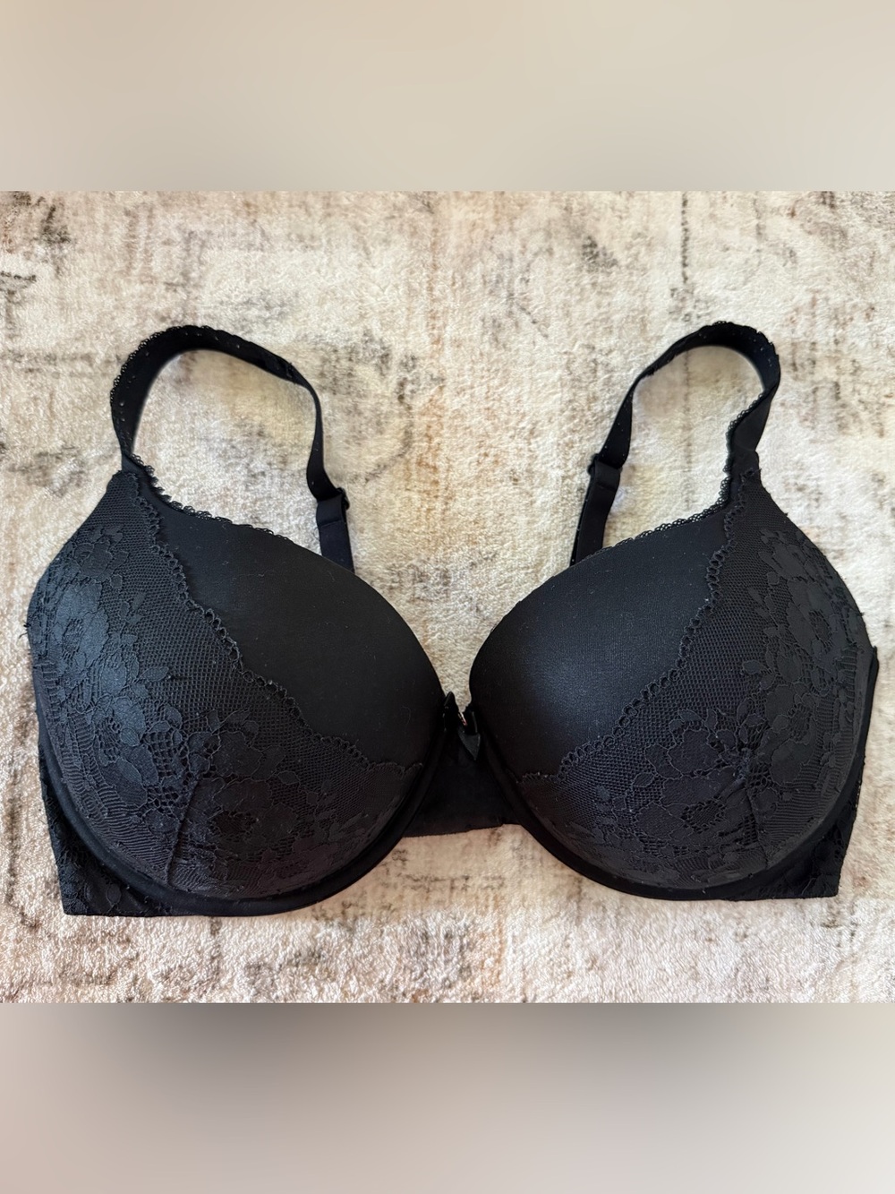 Victoria’s Secret Body by Victoria Perfect Shape Bra 38DDD Black Lace Push Up